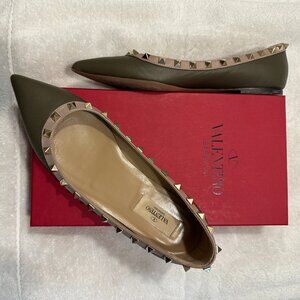 Valentino Rockstud Ballerina Flats IW2S0403VOD – Size 38.5  – Army Green/Pink